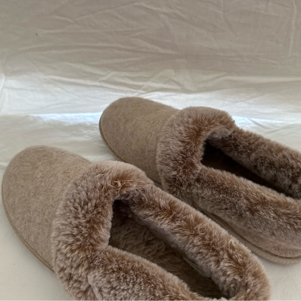 Skechers Cozy Campfire Slippers